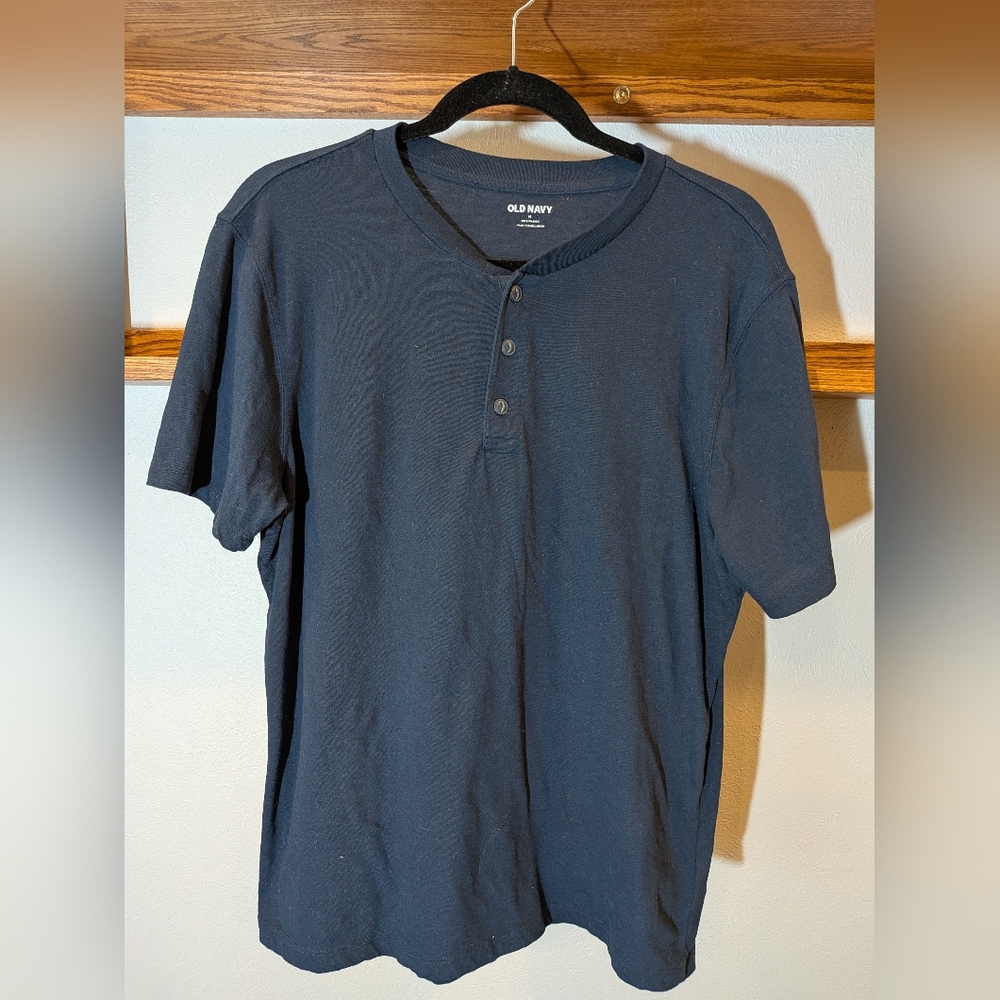 Old Navy Men's Navy Blue Henley Shirt